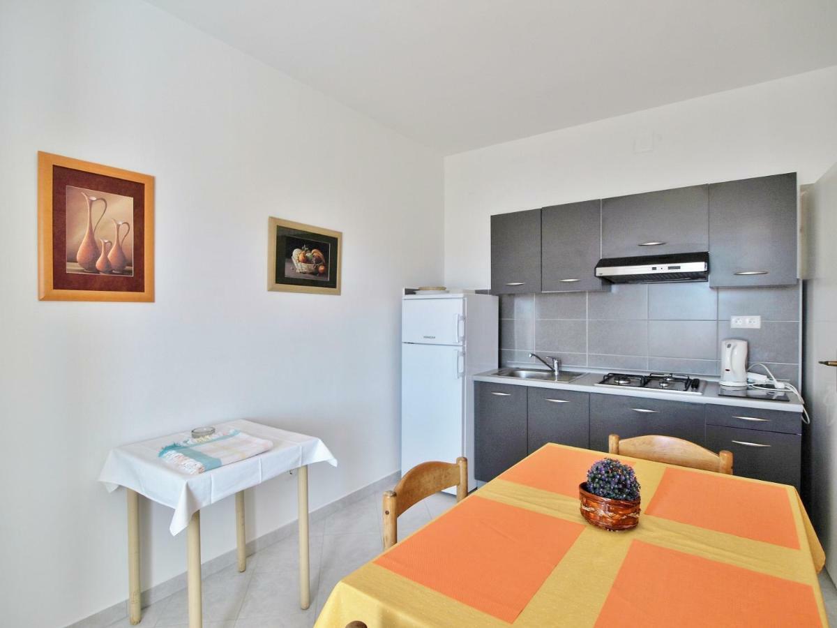 Ljubica Apartma Barbat na Rabu